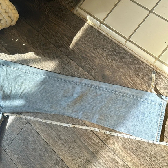 Levi’s 501 authentically worn in and perfectly faded jeans size 30 - Picture 11 of 16